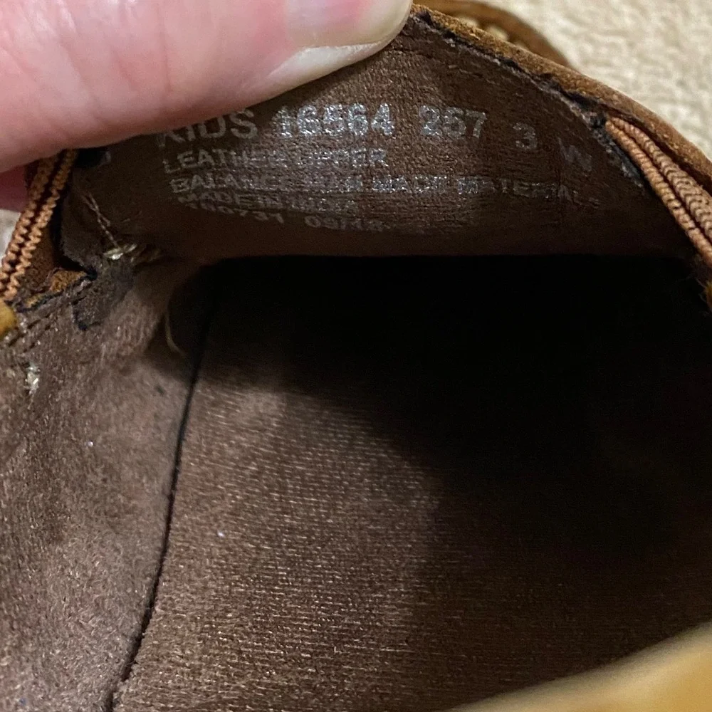 Florsheim Jasper Jr Boys Moc Toe Venetian Loafer Size 3 W Tan Prep School Church